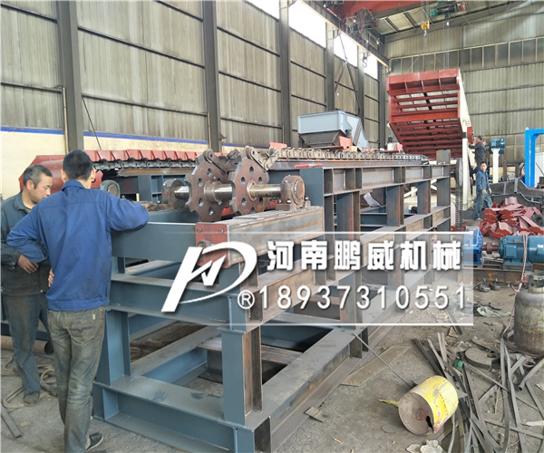 1000寬鱗板喂料機輝縣廢鋼廠安裝現(xiàn)場